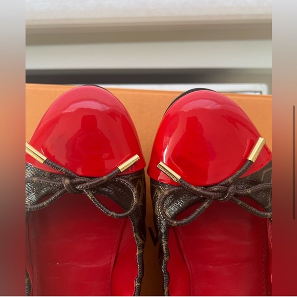 Louis Vuitton Ballet Flats - Picture 5 of 11